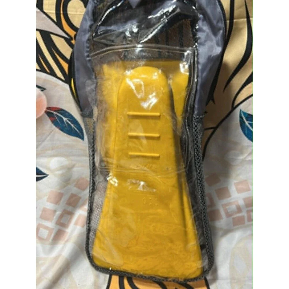 FINIS Floating Short Blade Swim Training Fins + Carry Bag (Zipper Broken)